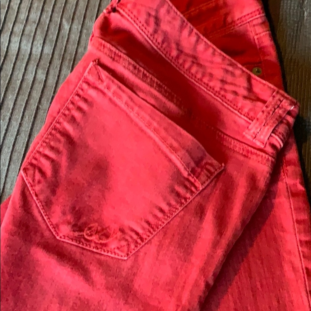 Red cropped jegging